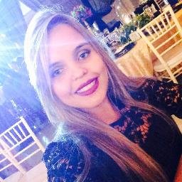 Profile Picture of Paula Danielle Forte (@paulinhadfb) on Twitter