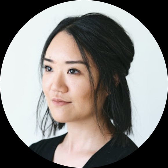 Profile Picture of Chelsea Tamura (@chelstamura) on Poshmark