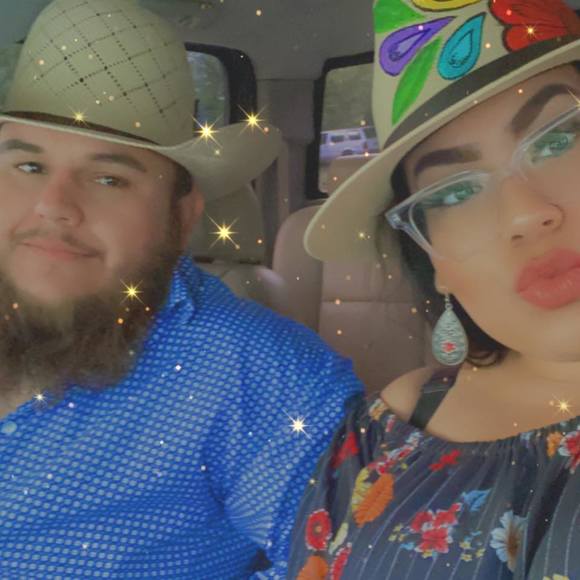 Profile Picture of Daniela Cosio (@danicosio1) on Poshmark