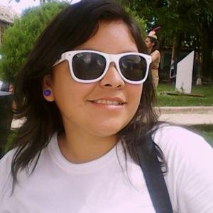 Profile Picture of Lisbeth Quintanilla (@c1a0cb9b8c644b2) on Twitter