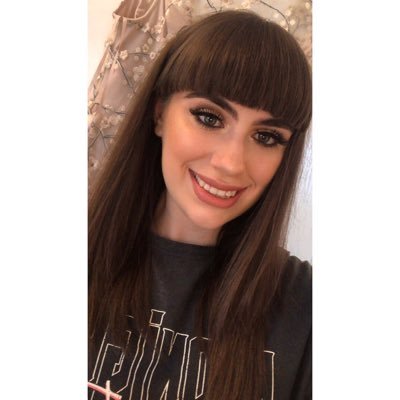 Profile Picture of Charlotte (@charlottespeckX) on Twitter