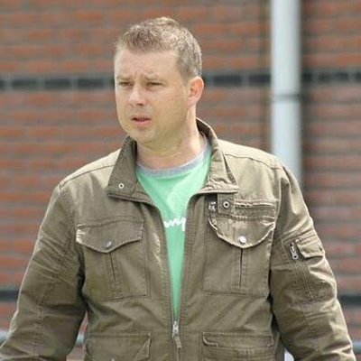 Profile Picture of Andy Bron (@8f757eef10004e8) on Twitter