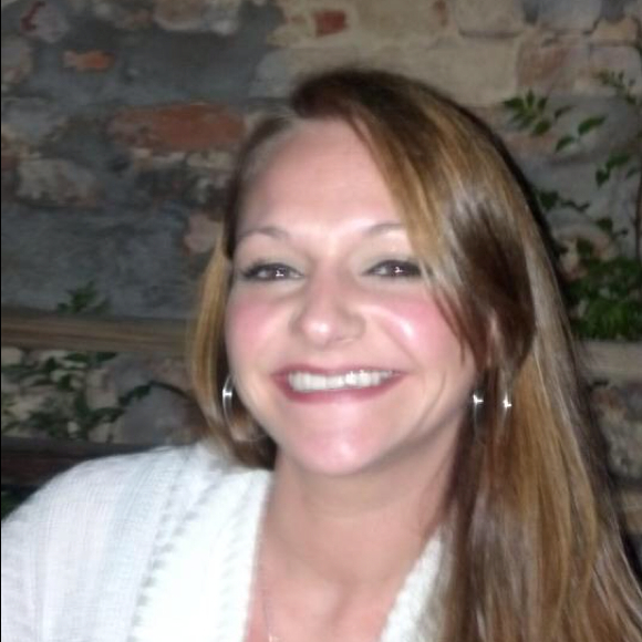 Profile Picture of Ashley Canuteson (@ashcan) on Poshmark