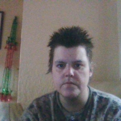 Profile Picture of Claire Lange (@clairelange2) on Twitter