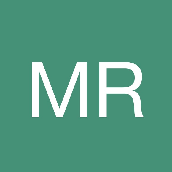 Profile Picture of Michaela Rotert (@michaelakr) on Poshmark