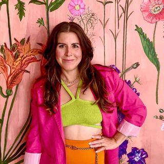 Profile Picture of Whitney Bell - BERNIE 2020 (@kidd.bell) on Instagram
