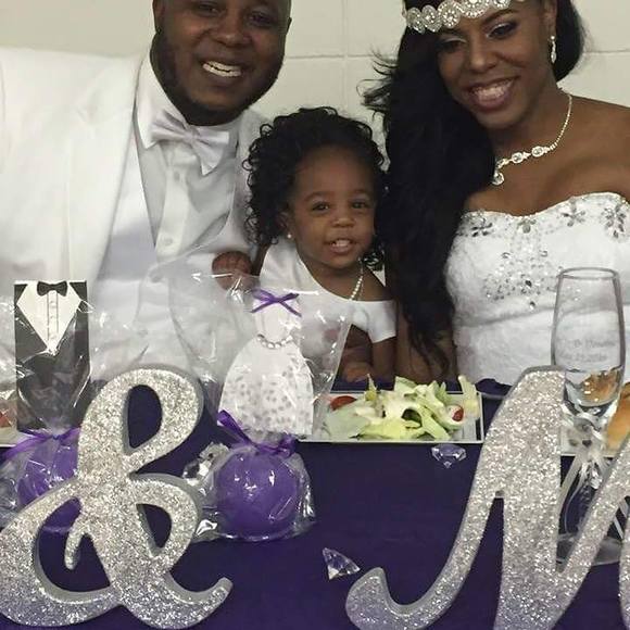 Profile Picture of Carl Turner (@carlturner369) on Poshmark