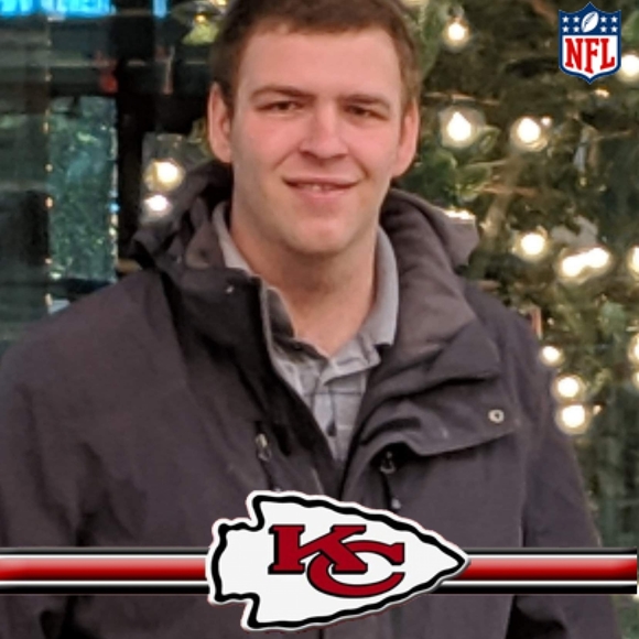 Profile Picture of Tim Rodenbaugh (@rodenbaughtim) on Poshmark