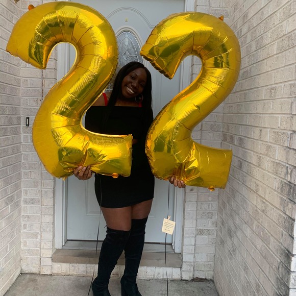 Profile Picture of Jimikka Bynum (@jimikka) on Poshmark