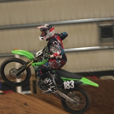 Michael Riehm - Twitter Profile Picture of Michael Riehm (@IbeREPPIN83) on Twitter