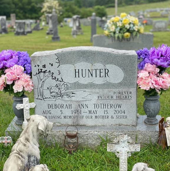 Profile Picture of Bradley Hunter (@bradley26290) on Poshmark