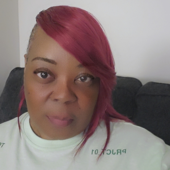 Shon Blackshear - Poshmark Profile Picture of Shon Blackshear (@karamel67) on Poshmark