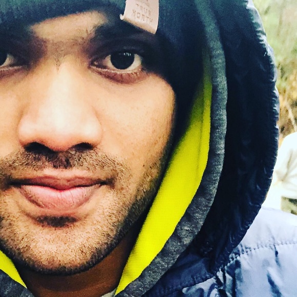 Profile Picture of Nishad Thayyil (@nishadthayyil2) on Poshmark