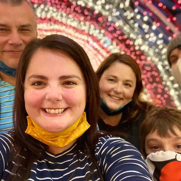 Profile Picture of Kurstyn Park (@kurstynpark) on Poshmark