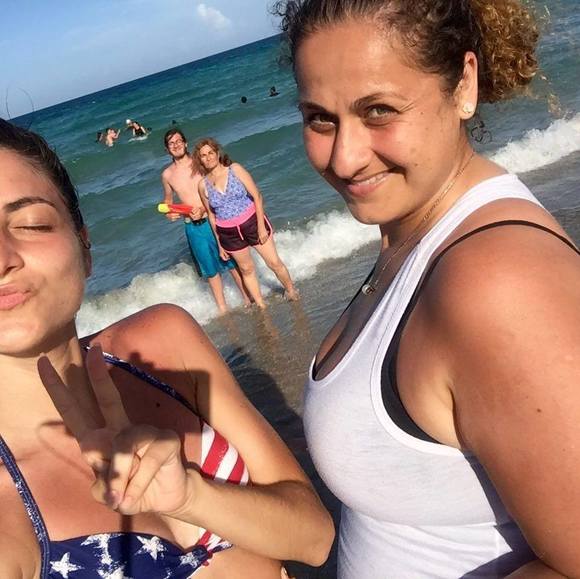 Profile Picture of Nanci Ferreyra (@nany2911) on Poshmark