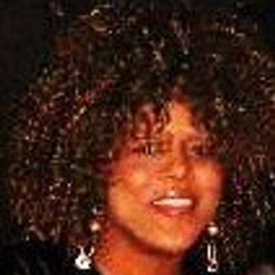Profile Picture of Crystal R. Pollard (@crystalpollardv) on Twitter