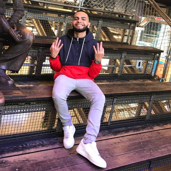 Profile Picture of Isiah Neidert (@krishnette) on Poshmark