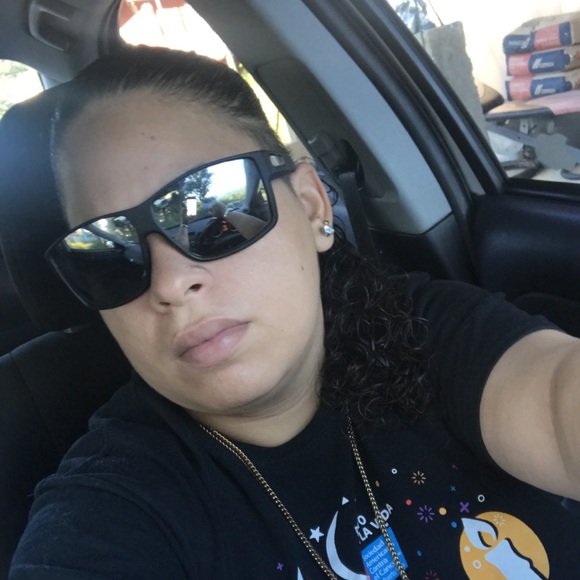 Amarylis Ramírez - Poshmark Profile Picture of Amarylis Ramírez (@amaroramirez898) on Poshmark