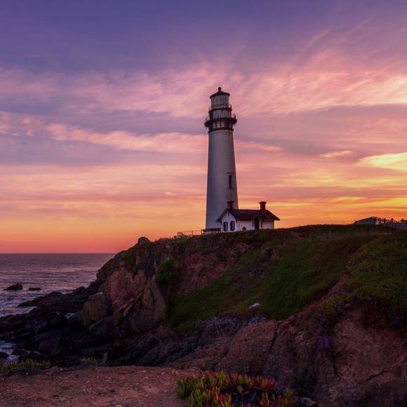 Ken Hughes - Poshmark Profile Picture of Ken Hughes (@ken_hughes) on Poshmark