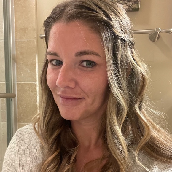 Profile Picture of Cade Stockmeyer (@caderaide) on Poshmark