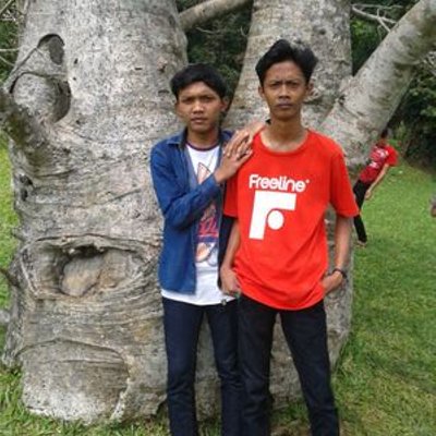 Profile Picture of Ahmad Takbir Akbari (@Akbar3011) on Twitter