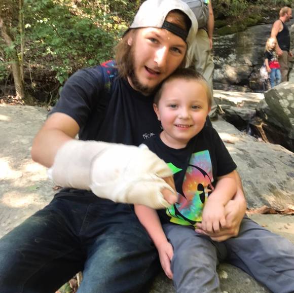 Profile Picture of Chris Meyers (@cmeyers1625) on Poshmark