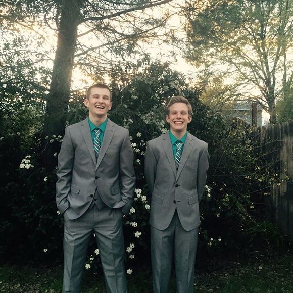 Profile Picture of Christopher Bocker (@cbocker32) on Poshmark