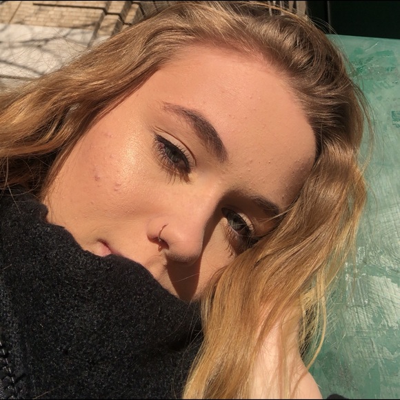 Profile Picture of Kayla Ostermann (@kaylaostermann5) on Poshmark