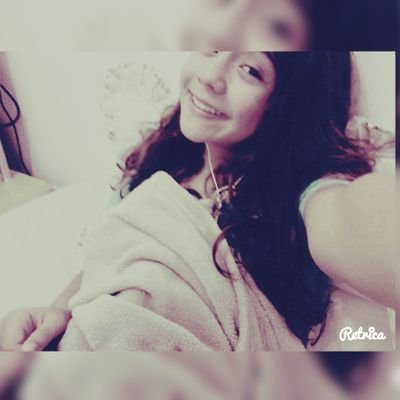 Profile Picture of Julia Soares Fernand (@CrystalJuliaaaa) on Twitter