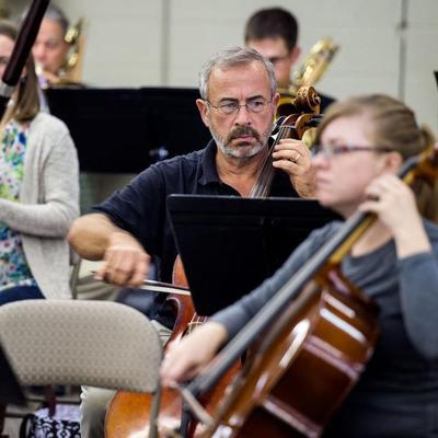 Profile Picture of Tom Saxton (@saxton_thomas) on Twitter