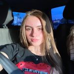 Profile Picture of Amanda Bretz Motta (@amandaabretz) on Instagram