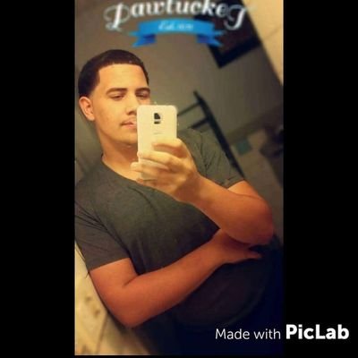 Profile Picture of Michael (@ToupsMike) on Twitter