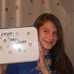 Jazmine Cash - Myspace Profile Picture of Jazmine Cash (@thats_umm_stupid) on Myspace