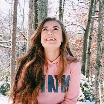 Profile Photo of Cassidy Elizabeth (@_cassidyIrvin_) on Twitter