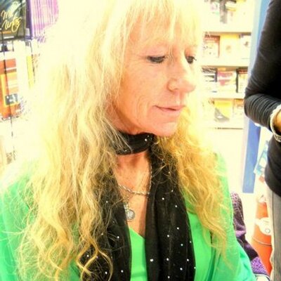 Profile Picture of María Elena Machelet (@MachelettMavi) on Twitter