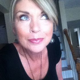 Profile Picture of Pam Burke (@pamelaburke) on Pinterest