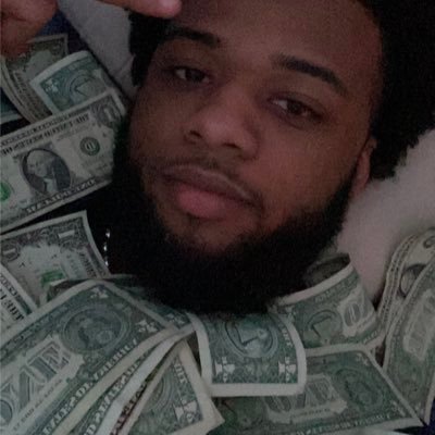 Profile Picture of DJ Wilson (@DwayneWilson23) on Twitter