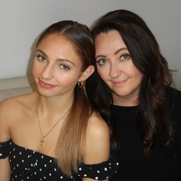 Profile Picture of Cathy Muzzolini (@cmuzzolini) on Poshmark