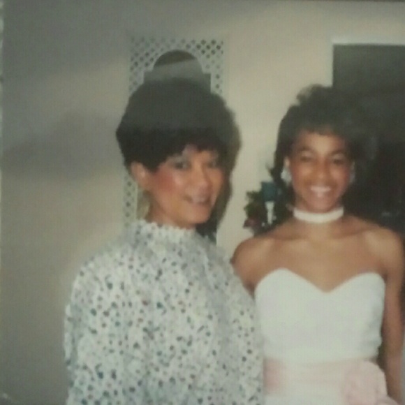 Profile Picture of Joie Lyerla (@jlyerla11) on Poshmark