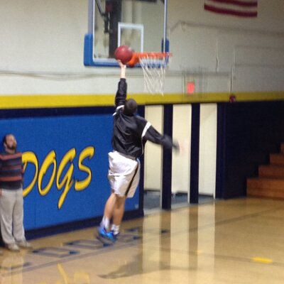 Profile Picture of Tyler Beasley ⚾️ (@tylerbeasley96) on Twitter