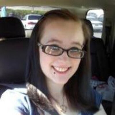 Profile Picture of Latasha Thompson (@TashaThompson21) on Twitter