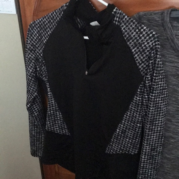 Profile Picture of Marsha Castillo (@marshacas) on Poshmark