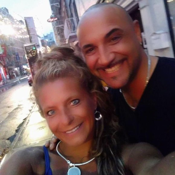 Profile Picture of Renee Rizak (@renee_rizak) on Poshmark