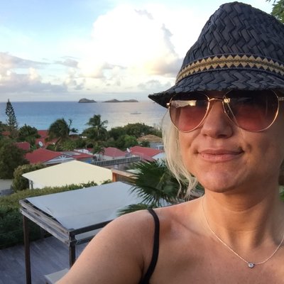 Profile Picture of Jen DeGregorio (@JenniferDeGrego) on Twitter