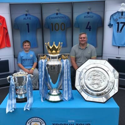 Profile Picture of Russell Carson (@Roast333) on Twitter