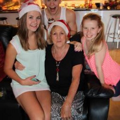 Profile Picture of Barbara Mckenzie (@BARBMAK32) on Twitter