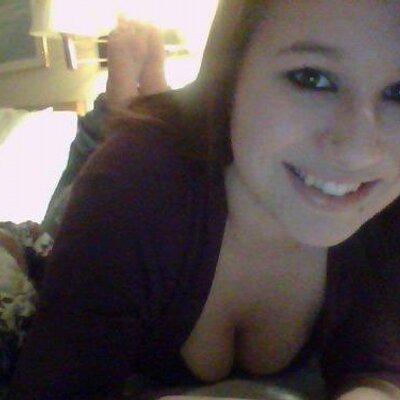 Profile Picture of Felicia Downs (@feliciamaee11) on Twitter
