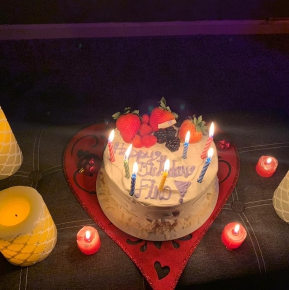 Profile Picture of Feno Ali (@fenosheikh) on Poshmark