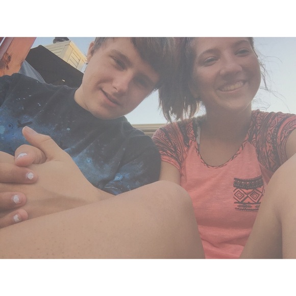 Profile Picture of Stephanie Slavens (@sssteph_) on Poshmark