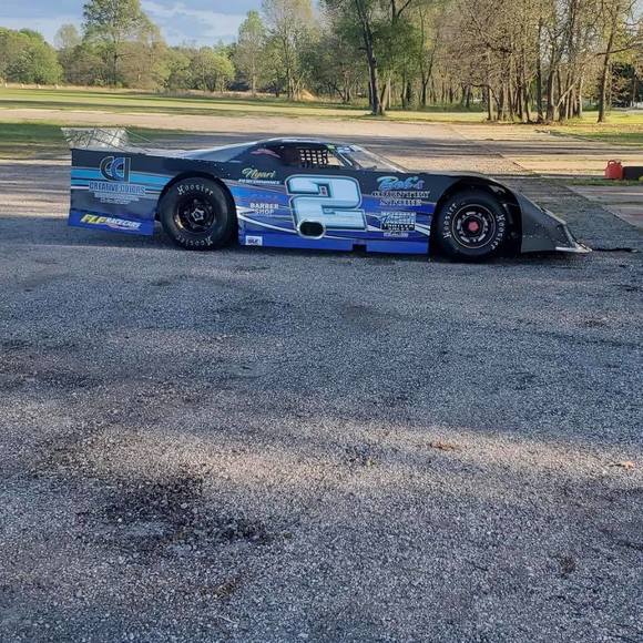 Profile Picture of Dennis Kaiser (@denniskaiserjr) on Poshmark